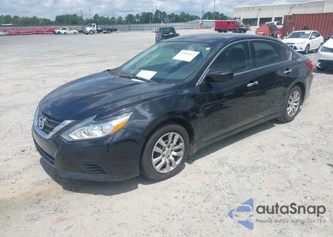 2017 Nissan Altima 2.5 S z USA, uszkodzony, nr VIN 1N4AL3AP1HC473625